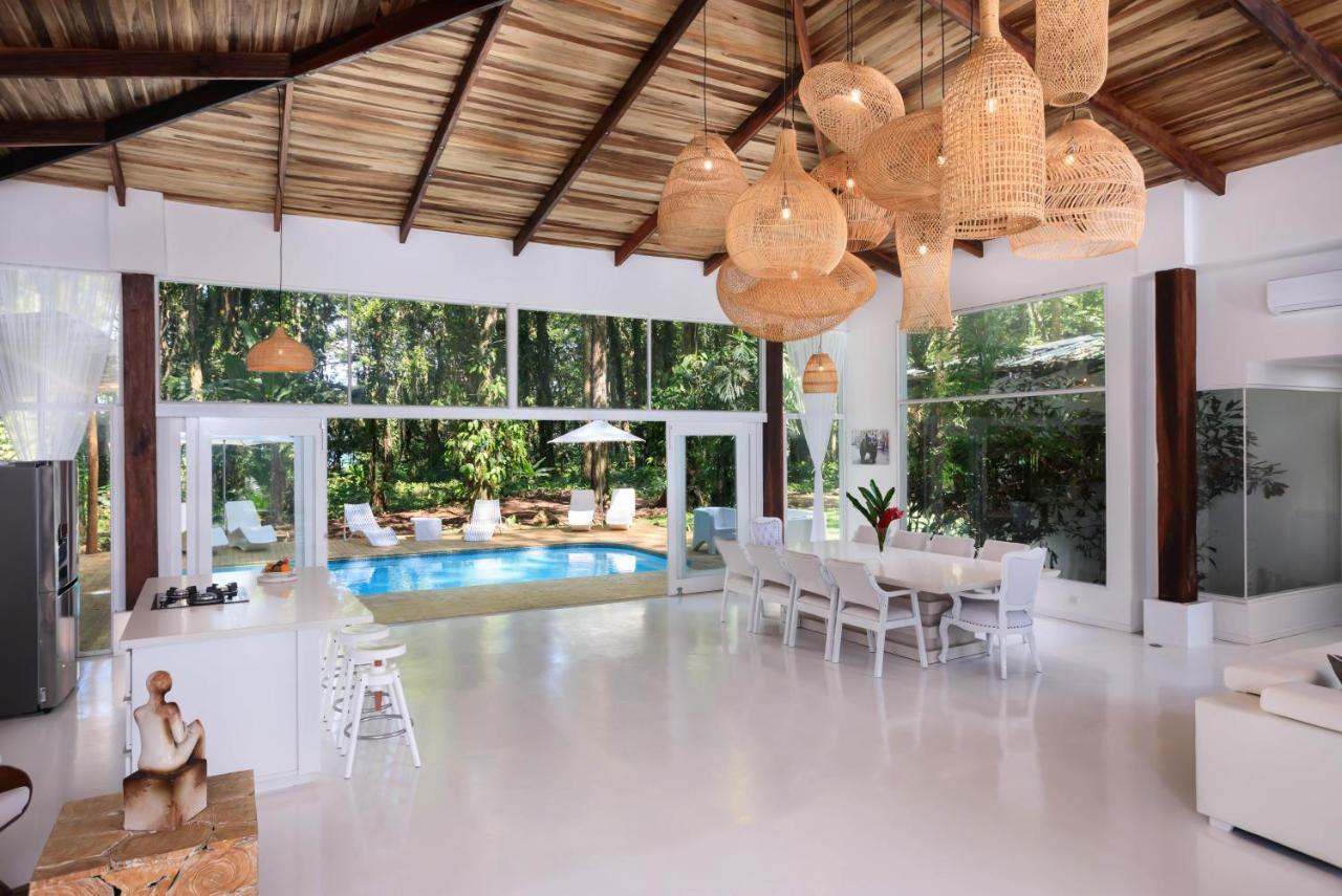 Gigi Brown Villa Frida Beachfront Puerto Viejo de Talamanca Luaran gambar