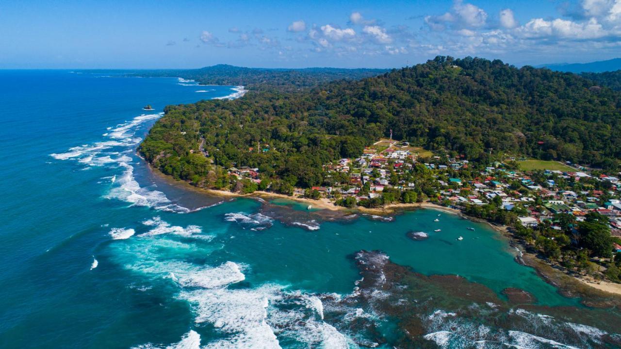 Gigi Brown Villa Frida Beachfront Puerto Viejo de Talamanca Luaran gambar